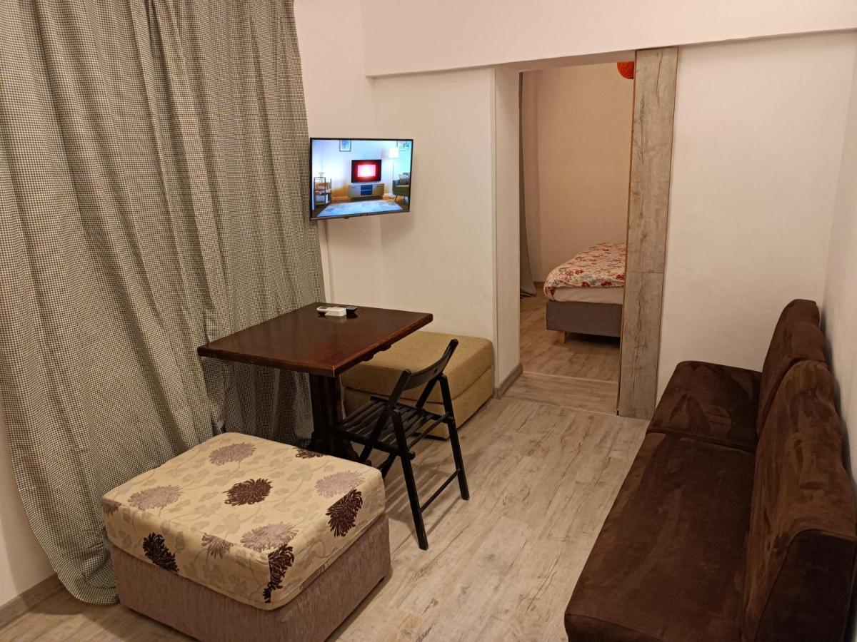 Lux Apartament In The Bubble Of Piata Romana Boekarest Buitenkant foto