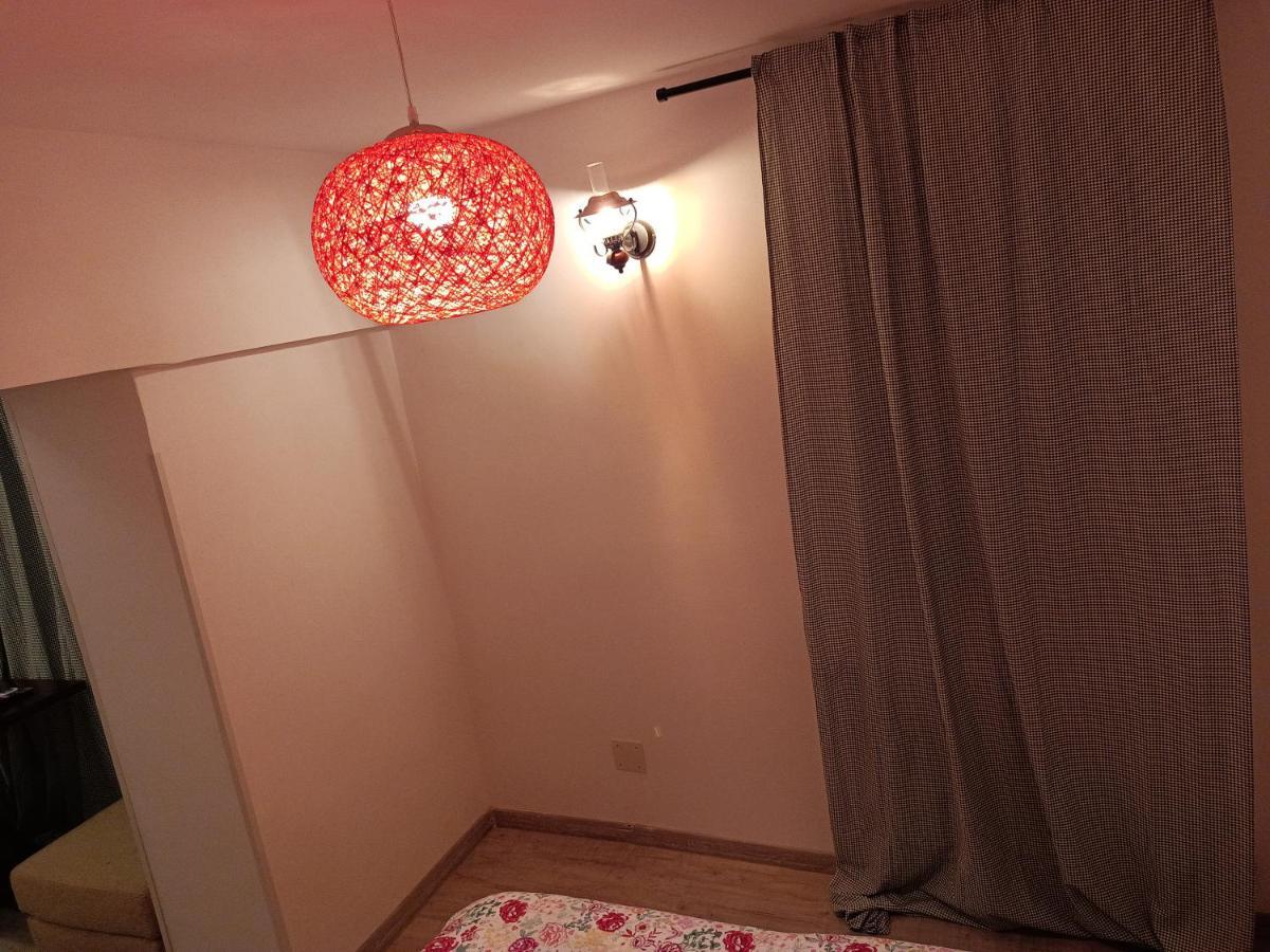 Lux Apartament In The Bubble Of Piata Romana Boekarest Buitenkant foto