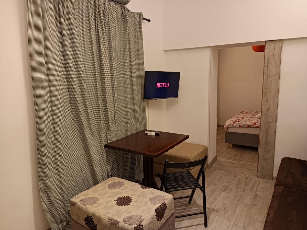 Lux Apartament In The Bubble Of Piata Romana Boekarest Buitenkant foto