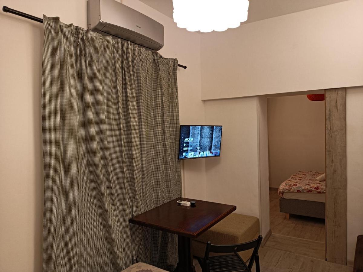 Lux Apartament In The Bubble Of Piata Romana Boekarest Buitenkant foto